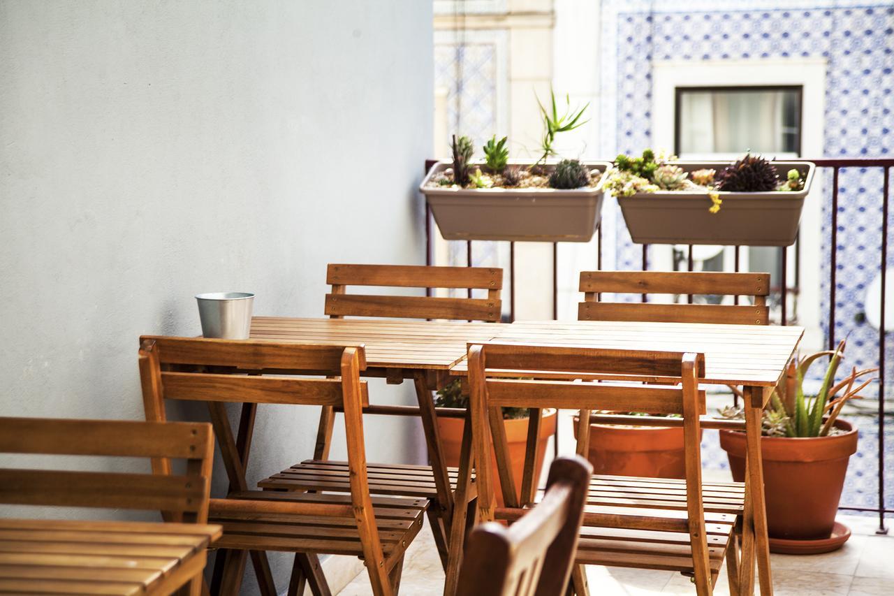 Lisbon Poets Inn Екстер'єр фото