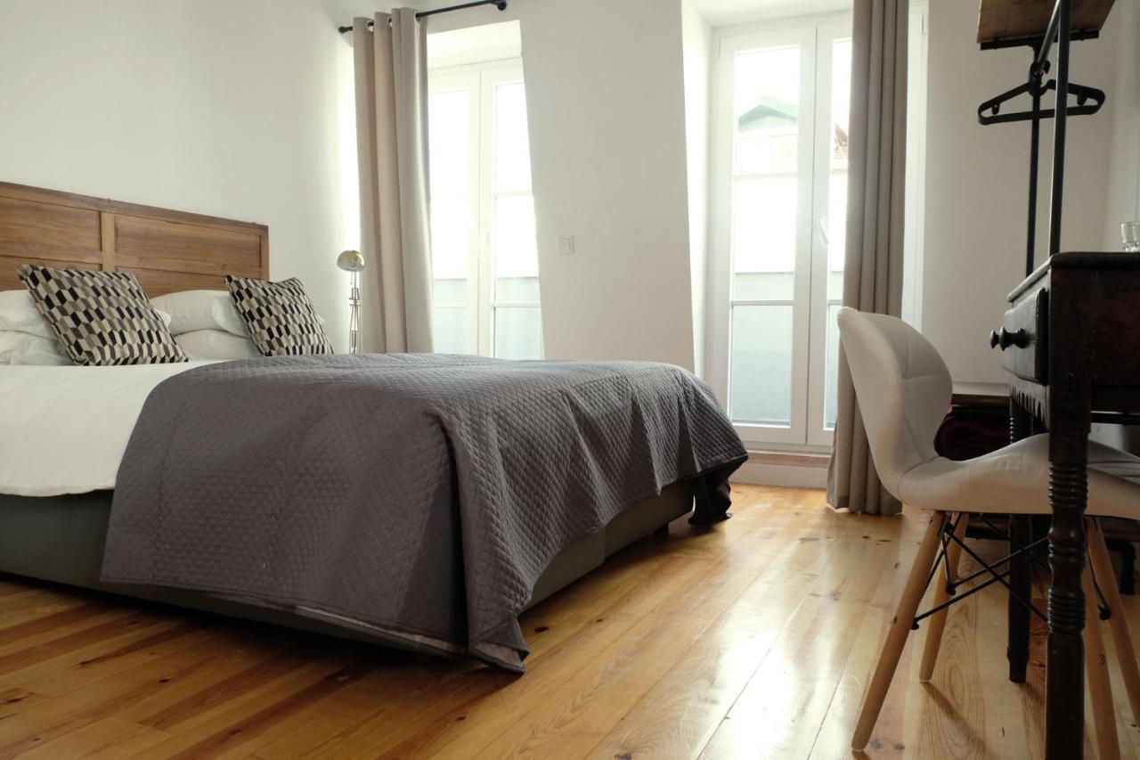 Lisbon Poets Inn Екстер'єр фото